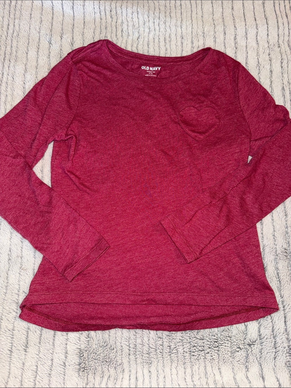 Old Navy Long-Sleeve Crewneck Top in Raspberry Heather